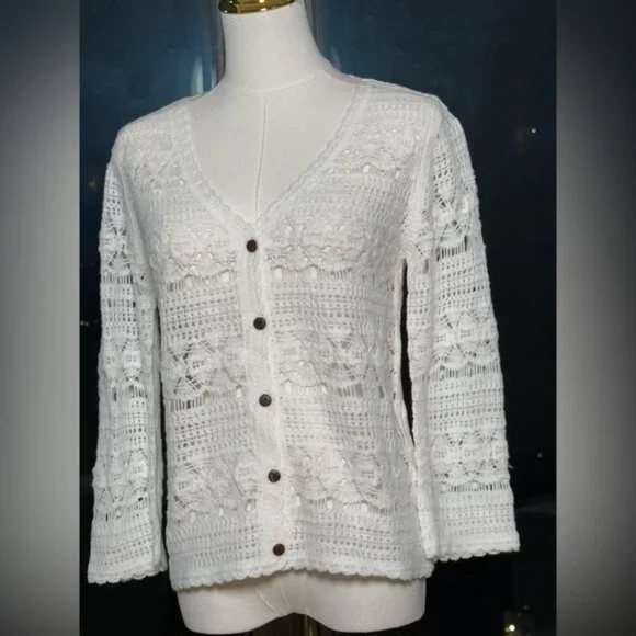 🆕 FARM Rio 🧿 NWOT White Crochet Button Up Cardigan Sweater, Sz S - Picture 9 of 15